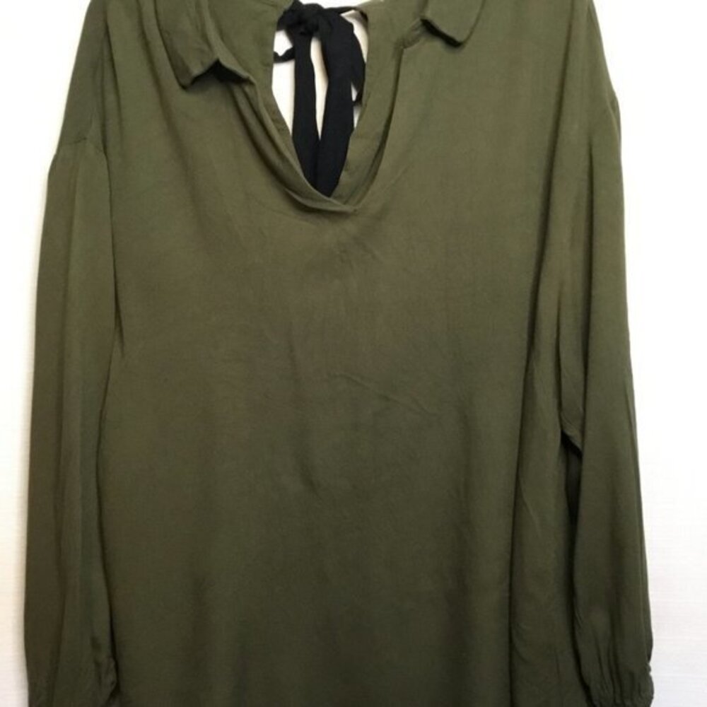 Just Fab Tie Back Shirt